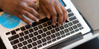 CREAR NUEVAS CAPAS DE DATOS.